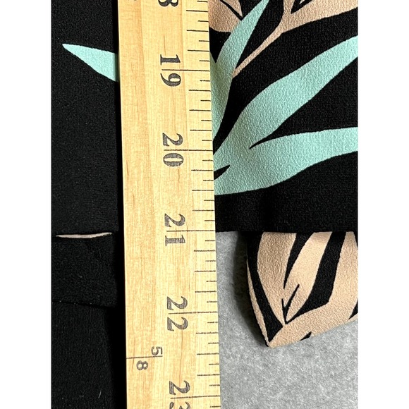 Vince Camuto Glacier Dream printed Blazer size 8 - Picture 10 of 11